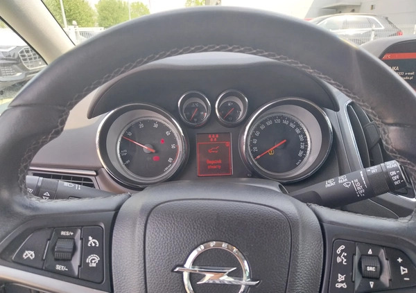 Opel Zafira cena 44900 przebieg: 151000, rok produkcji 2016 z Warszawa małe 56
